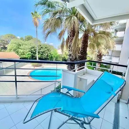Aquarine Piscine Acces Plage Apartment Saint-Raphael (Var)